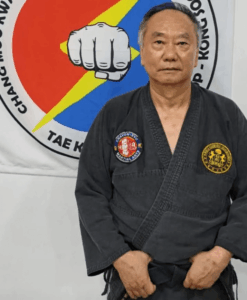Mestre Hyung Jae Kim, taekwondo Chang Moo Kwan e nunchaku